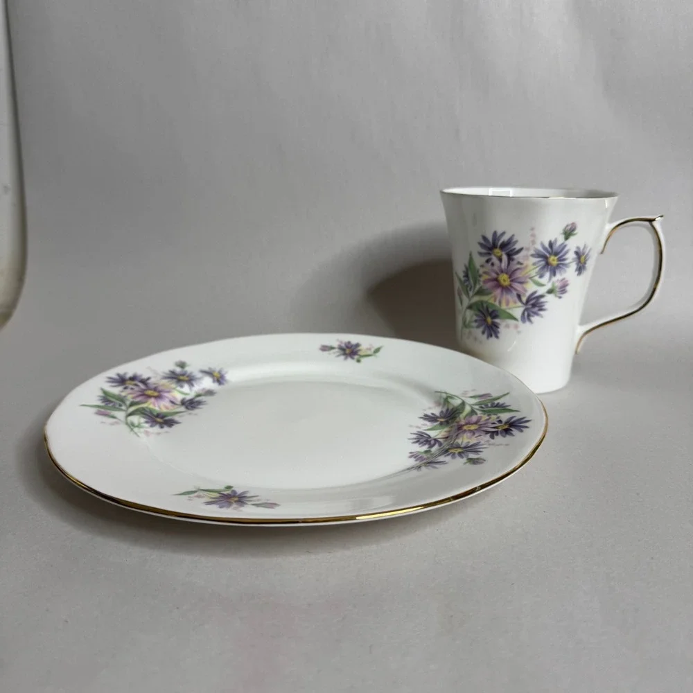 Duchess Fine Bone China Mug & Salad Plate Floral‎ Gold Trim Made in England
